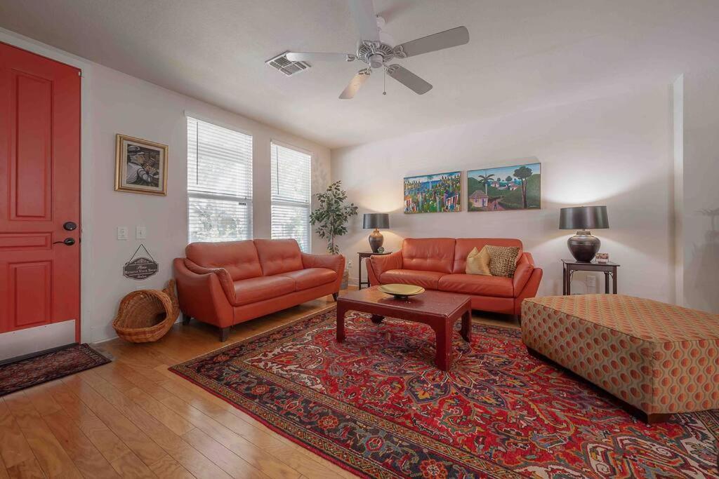 Nawlins Vibe With Rooftop Verandah Near Riverwalk And Downtown Holiday home Tampa