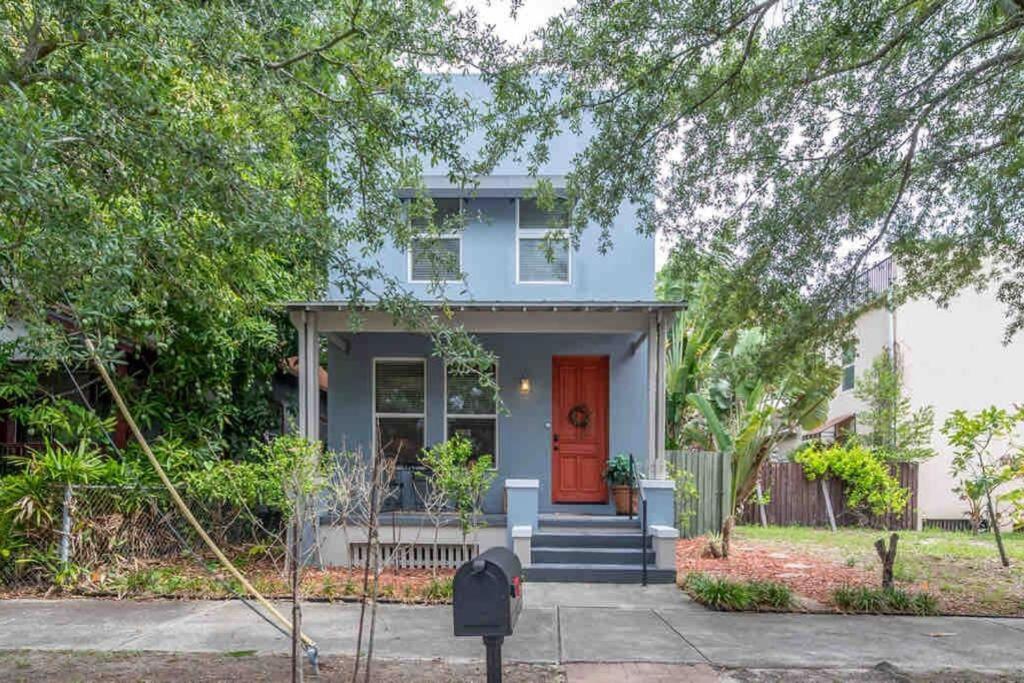 Holiday home Nawlins Vibe With Rooftop Verandah Near Riverwalk And Downtown *